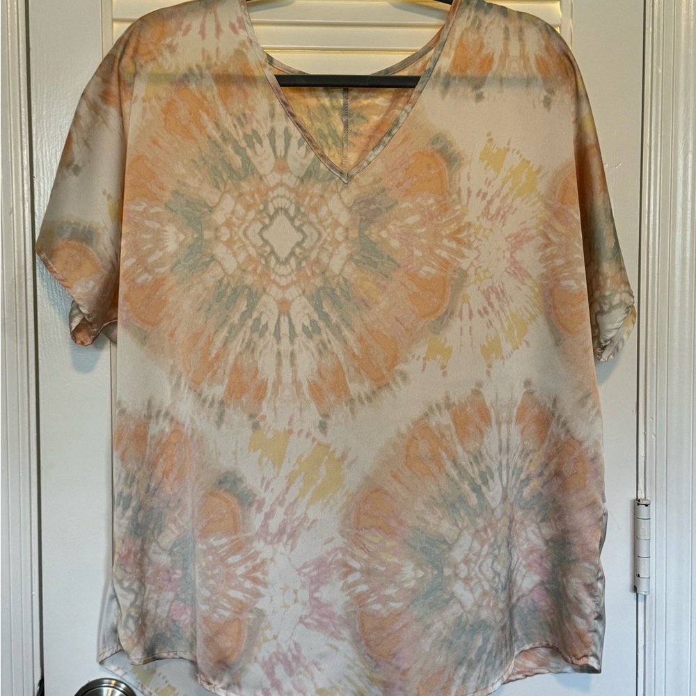 Entro Multicolor Tie-Dye V-Neck Blouse